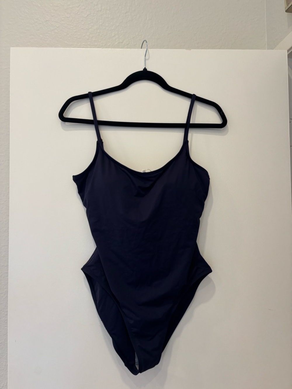 NWOT Andie "The Almalfi" Smooth Navy One Piece bathing suit swimsuit